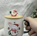 Zestaw prezentowy na święta ceramiczny kubek z pokrywką i łyżką Bałwanek