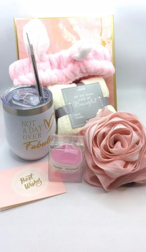 00a880fd42102e37795d4250b981de27