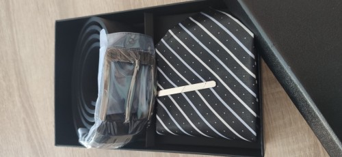 Zestaw prezentowy krawat czarny + pasek