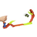 Hot Wheels Monster Trucks Mega Skok – Nokaut Węża JJN44